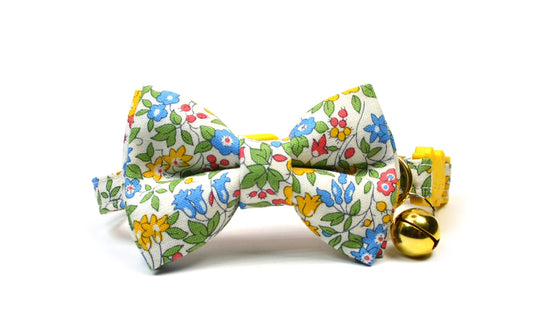 Yellow Floral Cat Bow tie, Collar and Pet Tag/Break away Buckle/Quick Release Buckle/Pet lover